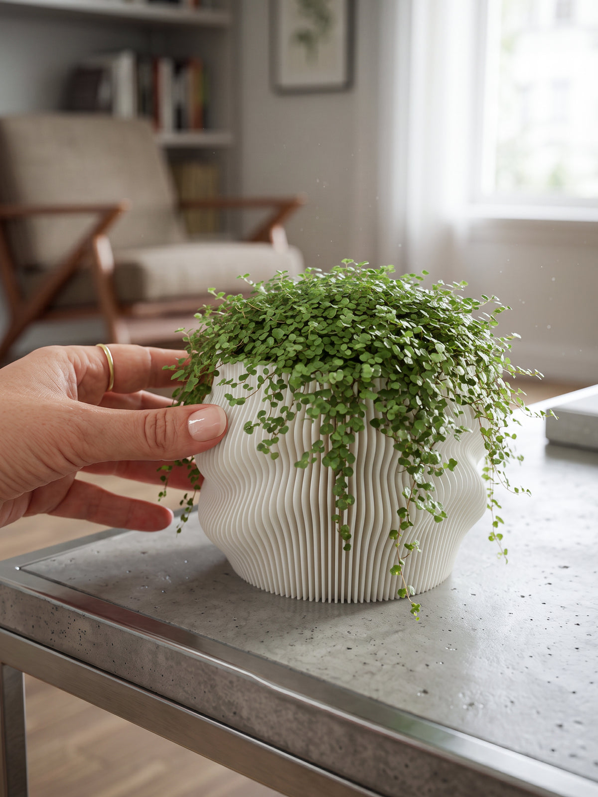 Selbstbewässernder Blumentopf AQUA FLOW für Zimmerpflanzen