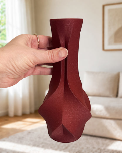 Faceta Vase – Modern Geometric Decorative Vase for Dried Flowers