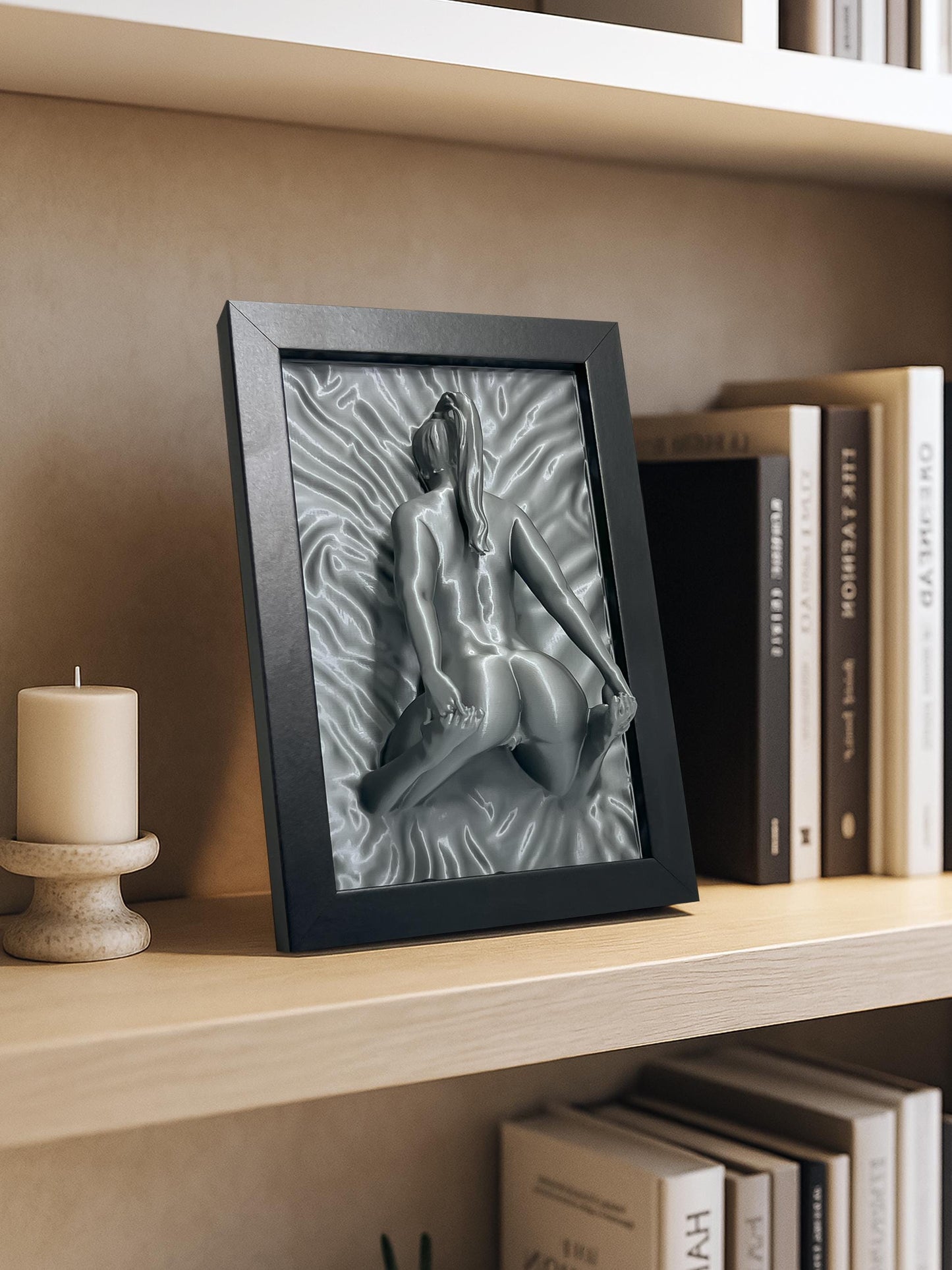 Erotische Wandkunst – 3D-Akt-Skulptur einer Frau für Schlaf- oder Wohnzimmer