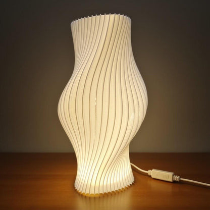 Twist Flow 3D-gedruckt Lampe – Modern Minimalistisch TischLampee, USB Schlafzimmer Light, Einzigartig Designer Geschenk, Handmade Zuhause